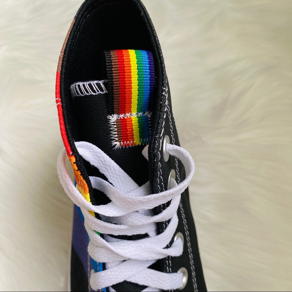 NWT Converse Chuck Taylor All Star Pride Women’s - Picture 12 of 13